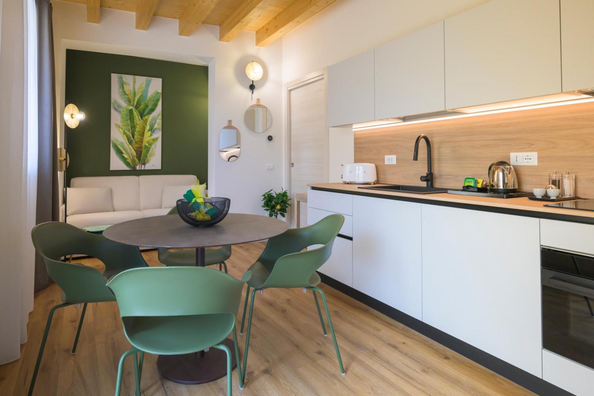 La Cort 3 Apartment *